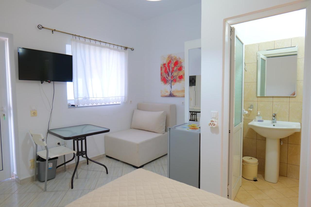 Sunset Villas เคพาโร ภายนอก รูปภาพ