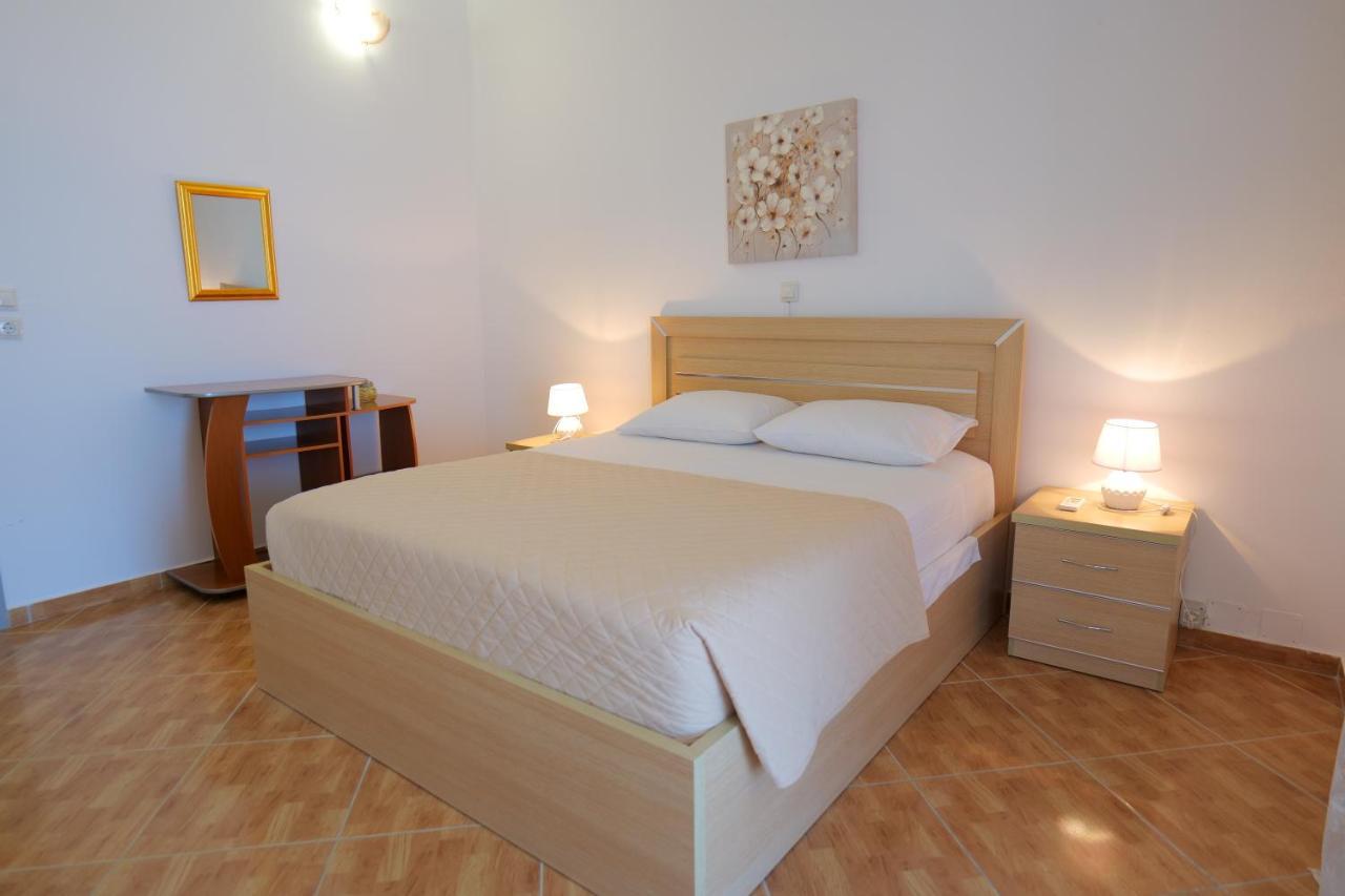 Sunset Villas เคพาโร ภายนอก รูปภาพ